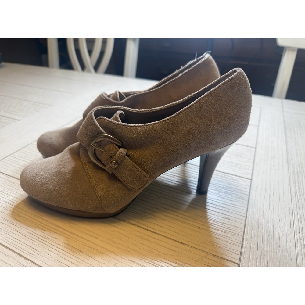 Anne Klein Women's Platform 4" Heel Brown Suede Ankle Boots W/ Buckle. Sz 9.5